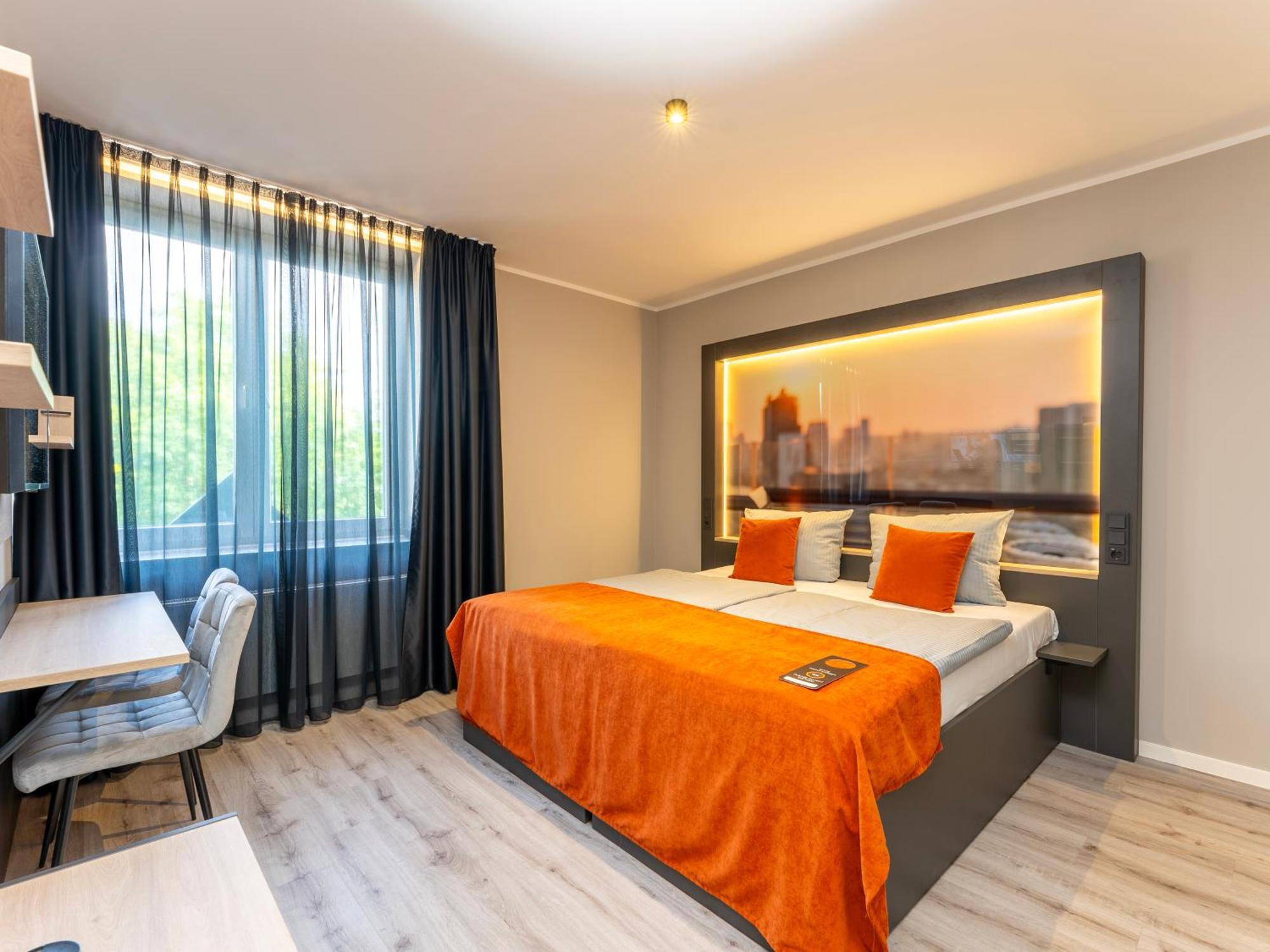 Juststay & Hotel 3*